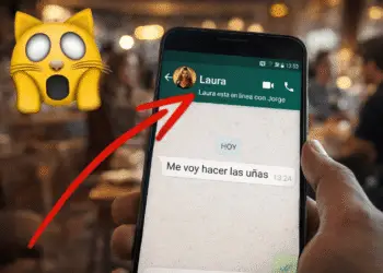 Truco oculto de WhatsApp que muestra cuando un contacto está en línea con otra persona, enfocado en privacidad y control del uso en 2026
