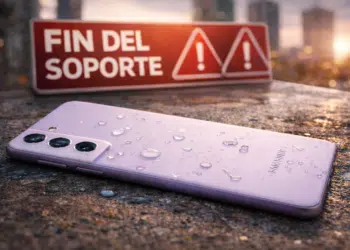 Samsung Galaxy S21 con aviso de fin del soporte y actualizaciones en 2026